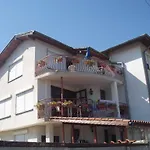 янакиев Къща за гости 3*